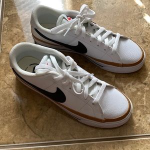 Woman’s Nike Court Legacy